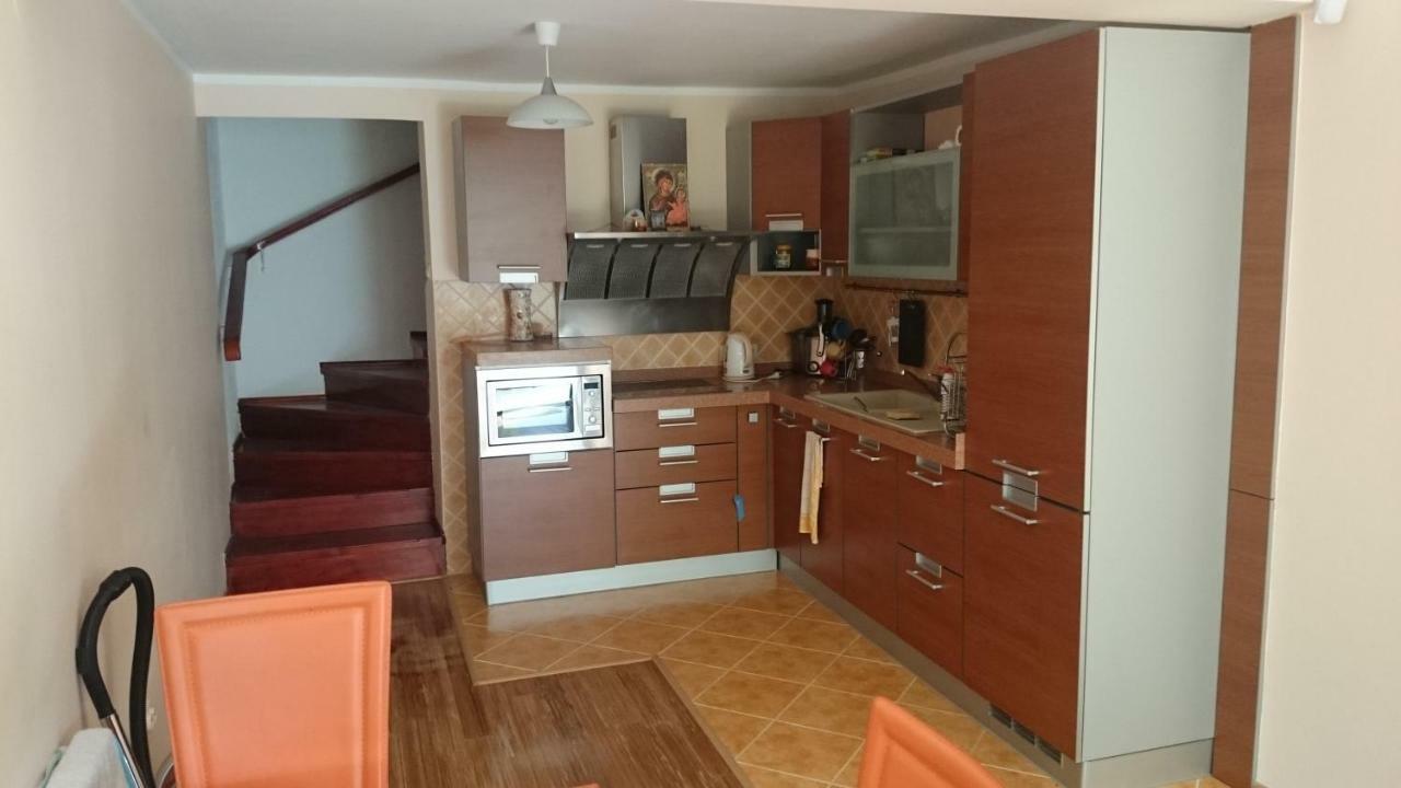 Bg Villa Apartment Xl Sutomore Ngoại thất bức ảnh
